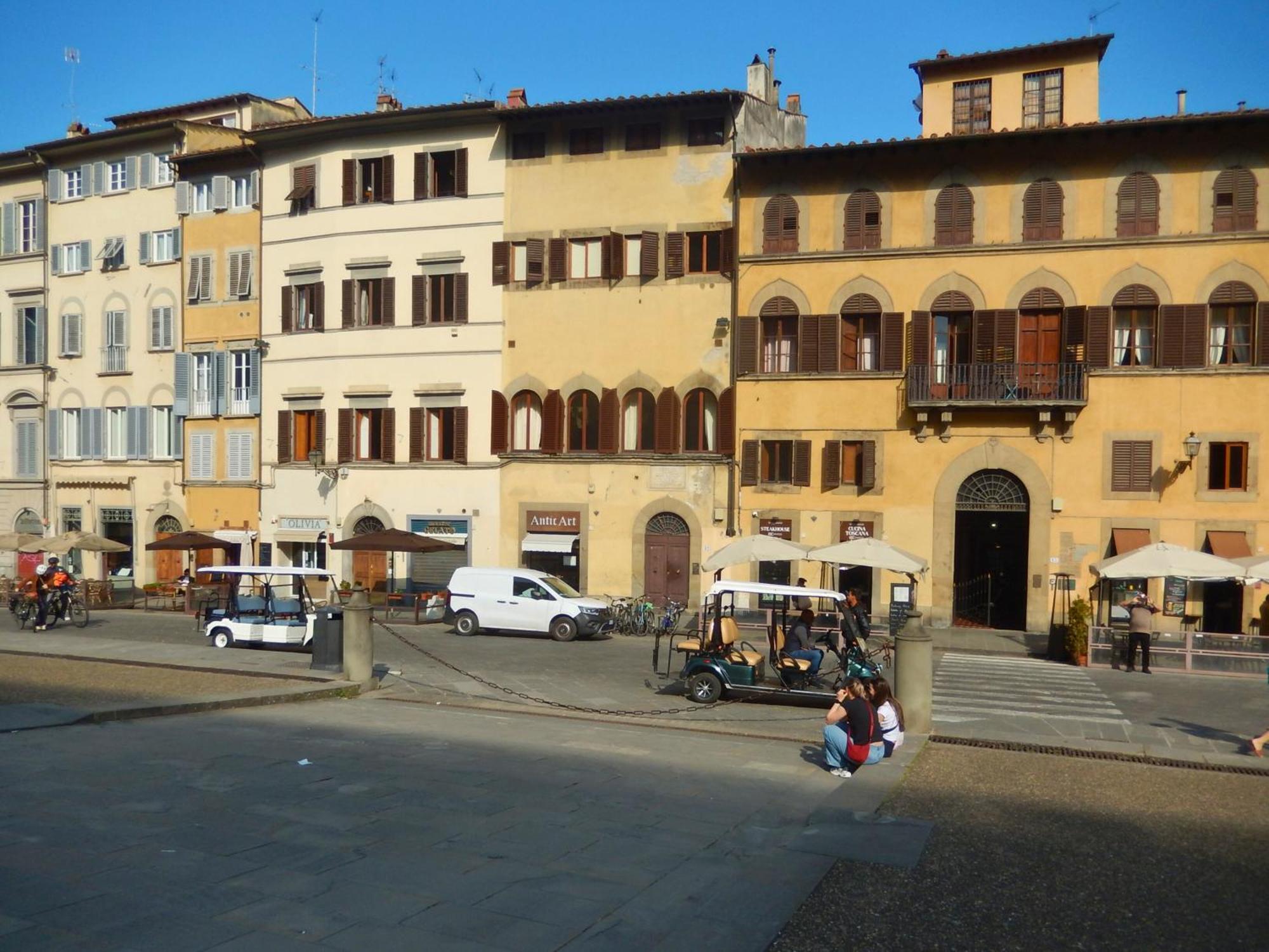 Panoramic View 2 Pitti Palace Close 2Ponte Vecchio Firenze Bagian luar foto